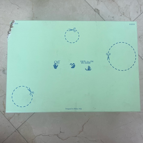 Off-white size 41 sneaker - Picture 14 of 14